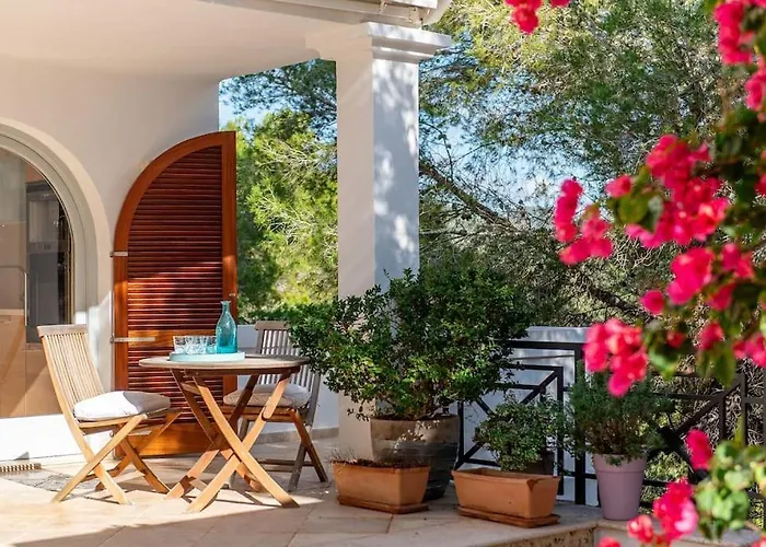 Üç Yatak Odalı Yazlık Villa